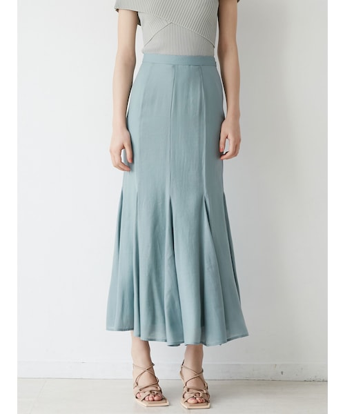 ボリュームマチスカート