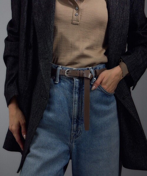 ADAM ET ROPE'（アダムエロペ）の「【W S（ドゥーブル）】レザーオーバルバックルベルト 2（ベルト・レディース・ブラック/ベージュ系・F）」の2枚目の写真