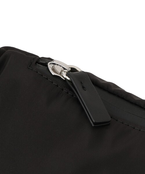 ADAM ET ROPE'（アダムエロペ）の「ミニボディーバッグ/撥水（ボディバッグ/ウエストポーチ・レディース・ブラック・F）」の18枚目の写真