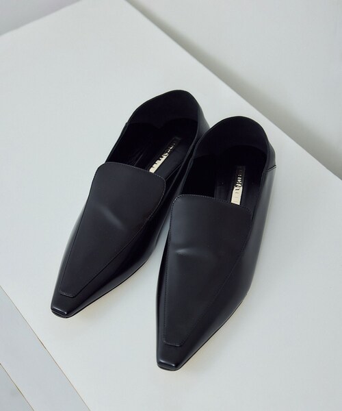 ADAM ET ROPE'（アダムエロペ）の「【J'aDoRe限定】【BRENTELLA（ブレンテッラ）】DENISE / ロングノーズローファー（ローファー・レディース・ブラック・35.5/36.5/37.5/38.5）」の14枚目の写真