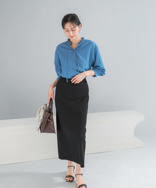 URBAN RESEARCH ROSSO（アーバンリサーチロッソ）の「リブタイトストレートスカート（スカート・レディース・L/GREIGE/BLACK・Free）」の5枚目の写真