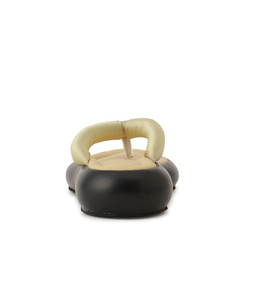 ADAM ET ROPE'(アダムエロペ)の「トングパフサンダル(サンダル・レディース・ブラック/ブラウン/キミドリ・36.0/37.0/38.0)」の18枚目の写真