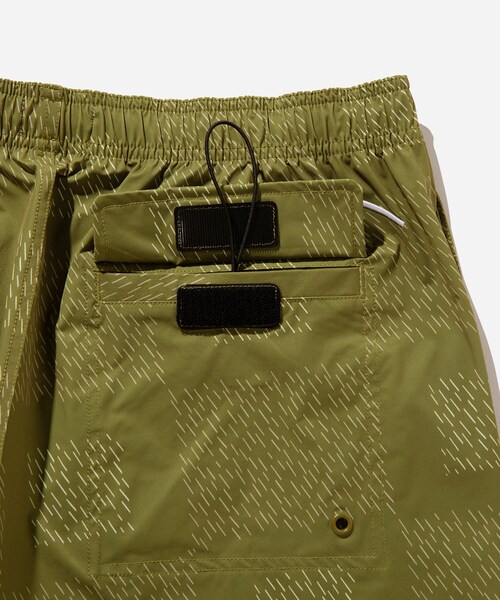 Saturdays NYC（サタデーズ ニューヨークシティ ）の「Talley Tuahine Swim Short（水着・メンズ・オフホワイト/キャメル・L/M/S/XL/XS）」の18枚目の写真