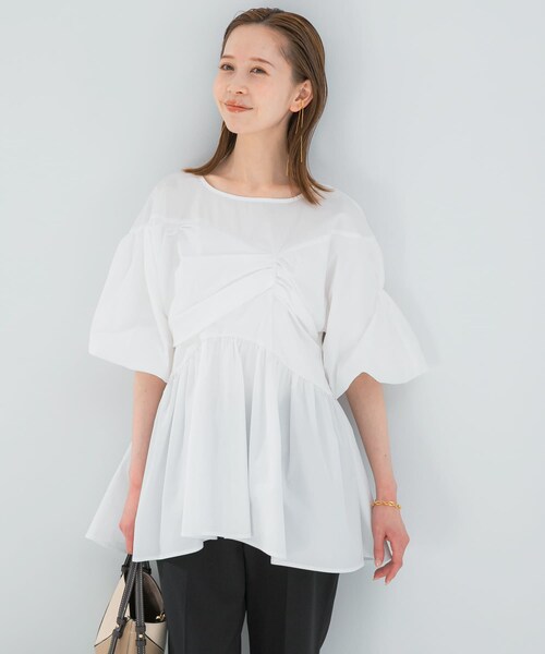 URBAN RESEARCH ROSSO（アーバンリサーチロッソ）の「『別注』ELENDEEK×ROSSO　GATHER BLOUSE（シャツ/ブラウス・レディース・O.WHT/BLK/BLU・Free）」の7枚目の写真