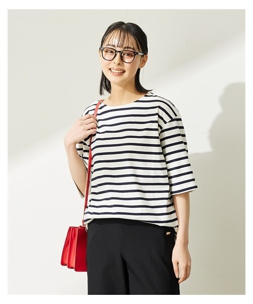 nissen（ニッセン）の「綿100％素材ルーズシルエットボーダーやわらかバスク５分袖Ｔシャツ＜大きいサイズ有＞（Tシャツ/カットソー・レディース・グレイッシュブルー×オフホワイト/オフホワイト×ネイビー/コーラルレッド×オフホワイト/ベージュ×オフホワイト/チャコールブラウン×オフホワイト/オフホワイト×グリーン/イエロー×オフホワイト/オフホワイト×ピンク/オフホワイト×ライムイエロー・L/LL/3L/4L/5L/6L/8L/10L/S/M）」の5枚目の写真