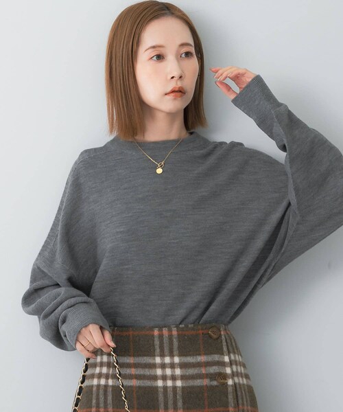 URBAN RESEARCH ROSSO（アーバンリサーチロッソ）の「ウォッシャブルビルドネックホールニット（ニット/セーター・レディース・gray/ivory/pink・FREE）」の22枚目の写真