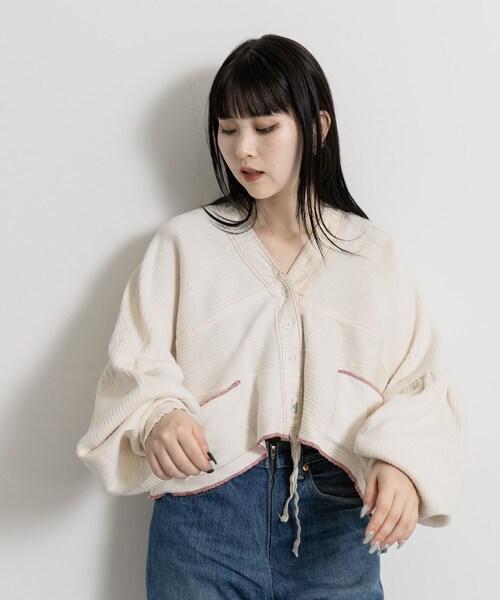 THE GOODLAND MARKET（ザグッドランドマーケット）の「77circa　make gather sleeve rib cardigan（カーディガン/ボレロ・レディース・off1/off2/off3・one）」の4枚目の写真