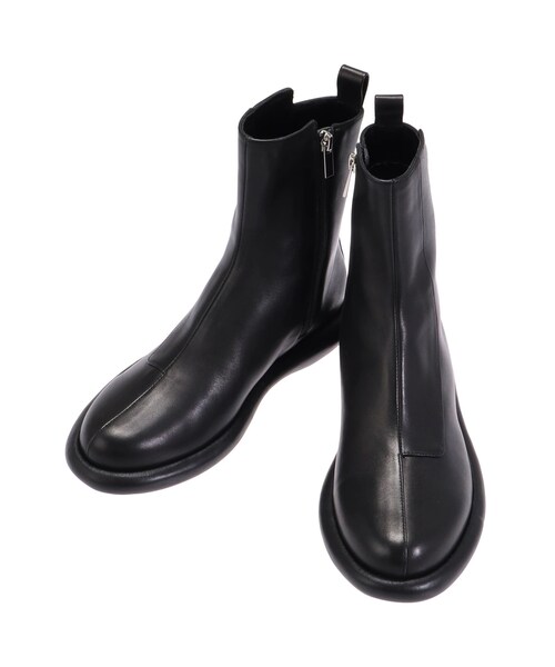 UN3D.(アンスリード)の「ROUND LOW HEEL BOOTS(ブーツ・レディース・ブラック/シルバー/ゴールド・36/37/38/40)」の2枚目の写真
