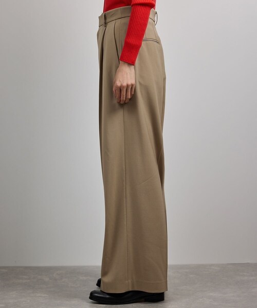 ROPE'（ロペ）の「ワンタックストレートワイドパンツ【REGGIANI（レッジアーニ）】（その他パンツ・レディース・ブラック/ベージュ・36/38/40）」の16枚目の写真