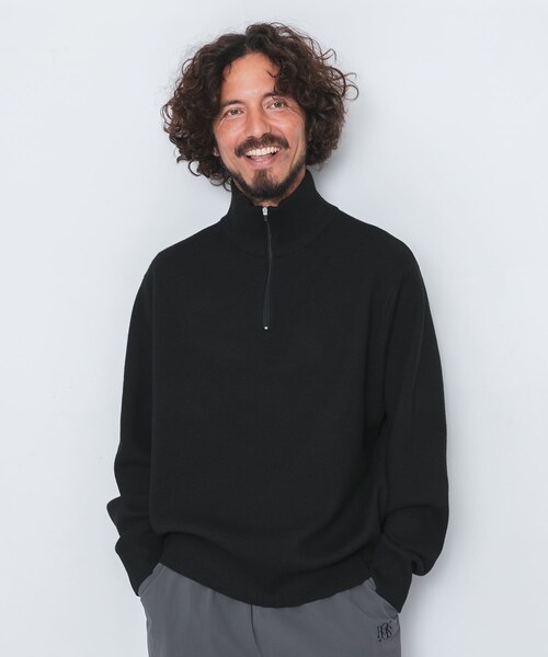 URBAN RESEARCH Sonny Label（アーバンリサーチサニーレーベル）の「OOPS　バックBIGロゴニット（ニット/セーター・メンズ・GRAY/BLACK/GREIGE・M/L/XL）」の5枚目の写真