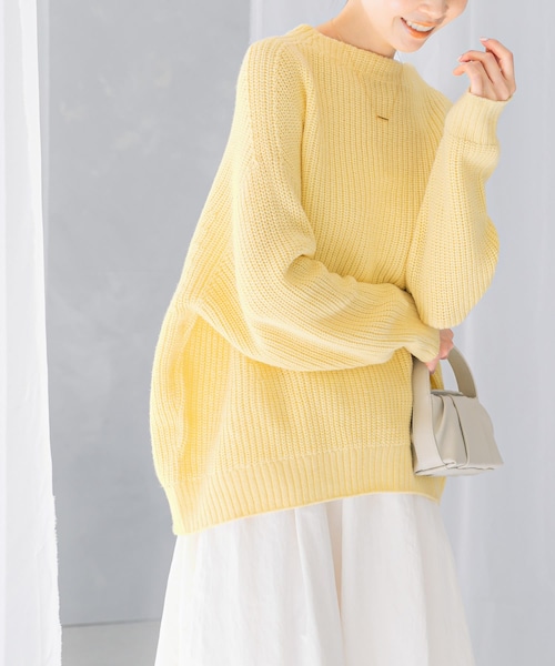 URBAN RESEARCH ROSSO（アーバンリサーチロッソ）の「ボートネックバックスリット畦ニット（ニット/セーター・レディース・OFF WHITE/LEMON/MINT/D/NAVY・FREE）」の4枚目の写真