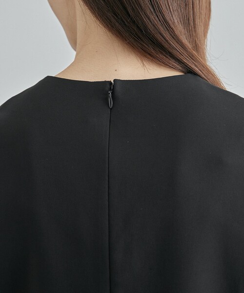 ROPE'（ロペ）の「【限定店舗・J'aDoRe限定】エレガンスティアードブラウス（シャツ/ブラウス・レディース・ブラック・38/36）」の13枚目の写真