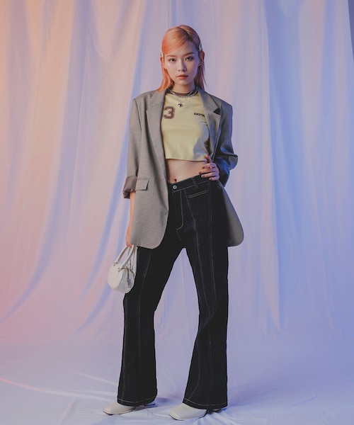 VIS（ビス）の「【ANOTHERA】デニムフレアパンツ【セットアップ対応】（デニムパンツ・レディース・ブラック/ネイビー・M/S）」の3枚目の写真