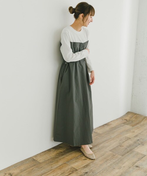 ITEMS URBANRESEARCH（アイテムズ アーバンリサーチ）の「ドッキングナイロンワンピース（ワンピース・レディース・KHK/CHA・FREE）」の6枚目の写真