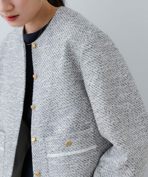 URBAN RESEARCH（アーバンリサーチ）の「ツイードノーカラージャケット（ノーカラージャケット・レディース・OFF MIX/BLACK MIX・FREE）」の4枚目の写真