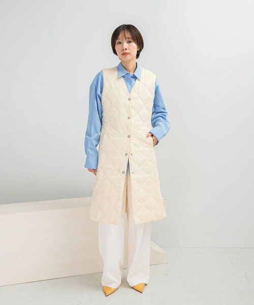 URBAN RESEARCH ROSSO（アーバンリサーチロッソ）の「TAION　VNECK LONG DOWN GILET（その他アウター・レディース・OFFWHITE/BLACK/DCHOCO/GBEIGE・M/L）」の7枚目の写真