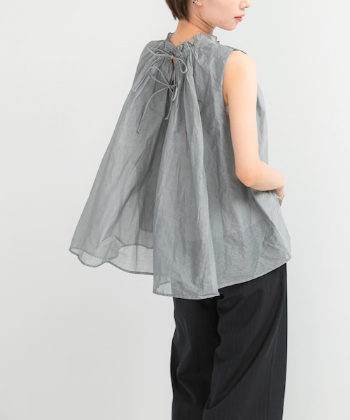 URBAN RESEARCH ROSSO（アーバンリサーチロッソ）の「MARILYN MOON　sheer cotton gather blouse（シャツ/ブラウス・レディース・BLACK/GRAY・FREE）」の2枚目の写真
