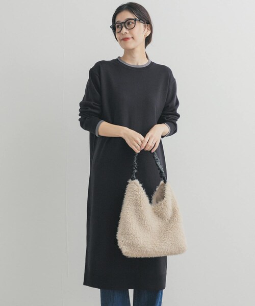 URBAN RESEARCH DOORS（アーバンリサーチドアーズ）の「バイカラーKNITワンピース（ワンピース・レディース・CHARCOAL/BLACK・Free）」の10枚目の写真