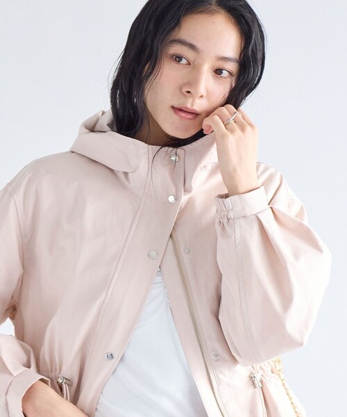 VIS（ビス）の「ウエストマークナイロンジャケット/スプリングマウンテンパーカー（ナイロンジャケット・レディース・オフホワイト/ベージュ/ネイビー/ピンク・F）」の19枚目の写真