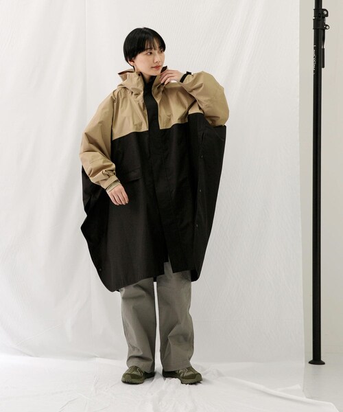 EKAL（エカル）の「Kiu別注ポンチョ（レインコート/ポンチョ・メンズ・BK-GRY/BEG-BK/BEG-CAM・One）」の19枚目の写真