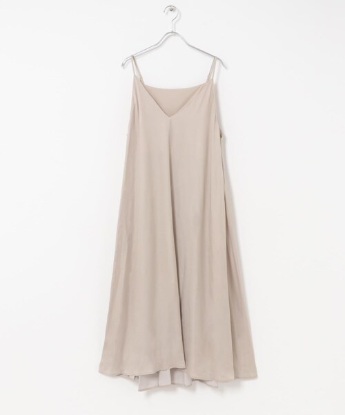 URBAN RESEARCH ROSSO（アーバンリサーチロッソ）の「2WAYキュプラ混キャミワンピース（ワンピース・レディース・LIGHTBEIGE/BLUE/BLACK・Free）」の19枚目の写真