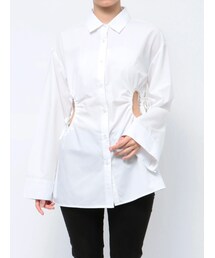 MURUA（ムルーア）の「サイドホールギャザーシャツ【WEB限定】【ブラウス】（シャツ/ブラウス・レディース）」