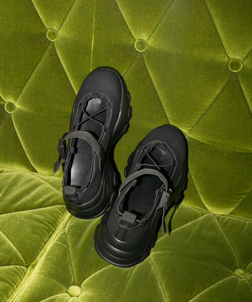 KBF（ケイビーエフ）の「バレエスニーカー（スニーカー・レディース・BLACK/BEIGE・36/37/38）」の14枚目の写真