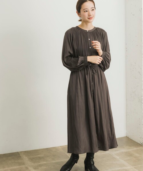 割繊ギャザードロストワンピース