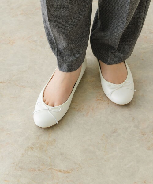 RODE SKO（ロデスコ）の「『35～40サイズ展開』『MADE IN JAPAN』プレーンバレエシューズ（バレエシューズ・レディース・WHITE/BLACK/SNAKE/L.DENIM/GINGHAM・36/37/38/35/36.5/37.5/38.5/39/40）」の17枚目の写真