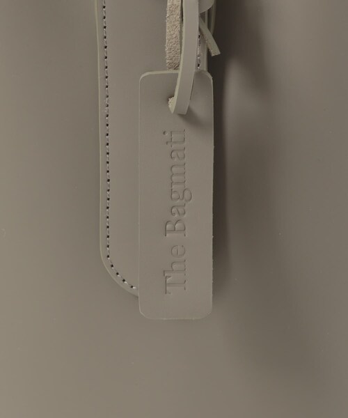 URBAN RESEARCH(アーバンリサーチ)の「『一部別注カラー』BAGMATI レザーワンショルダーバッグ(ハンドバッグ・レディース・NATURAL/別注GREEN・-)」の18枚目の写真