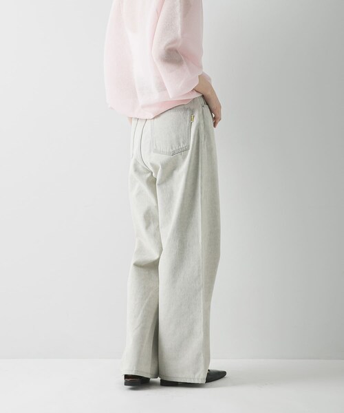 URBAN RESEARCH(アーバンリサーチ)の「『別注』PICCADILLY×URBAN RESEARCH デニムストレートパンツ(デニムパンツ・レディース・LT GRAY/LT INDIGO・36/38/40)」の8枚目の写真
