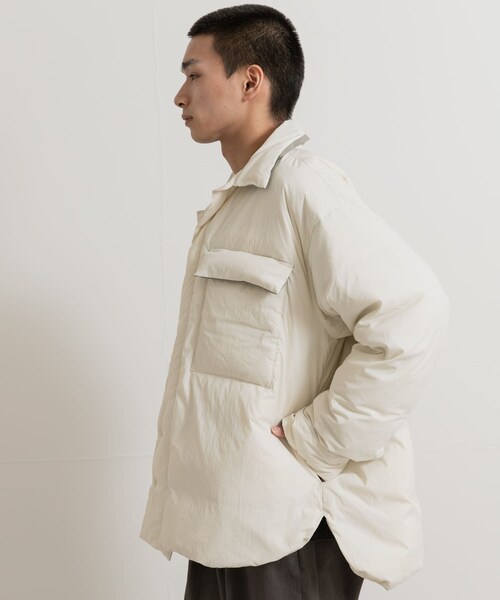 THE GOODLAND MARKET（ザグッドランドマーケット）の「KWD　LIGHT DOWN SHIRTS JACKET（その他アウター・レディース・Ivory/L.Yellow/Navy・FREE）」の6枚目の写真