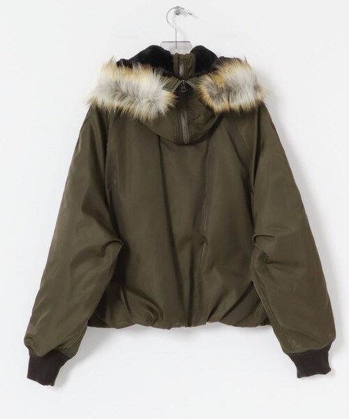 URBAN RESEARCH（アーバンリサーチ）の「TICCA　ショートN2Bジャケット（ブルゾン・レディース・khaki/brown・FREE）」の7枚目の写真