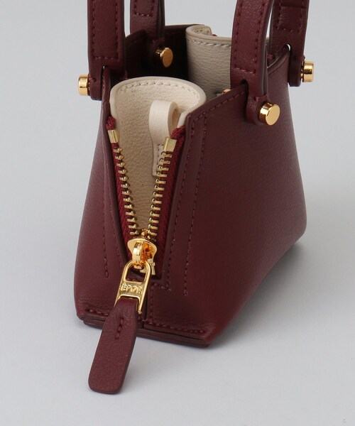 ROPE'（ロペ）の「【E'POR】Y BAG Pico【超軽量】（ショルダーバッグ・レディース・ブラック系/ダークブラウン/ベージュ系/レッド/ワイン/シルバー・F）」の16枚目の写真