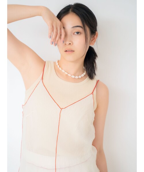 Ungrid（アングリッド）の「デザインカラータンクトップ（タンクトップ・レディース・アイボリー/チャコールグレー/ピスタチオ/パープル・F）」の2枚目の写真