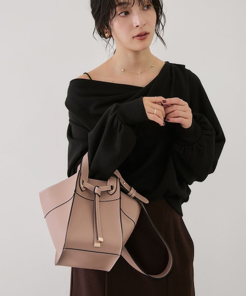 VIS(ビス)の「【復刻/J’aDoRe JUN ONLINE限定】フロントタイバッグ/マルチWAY(トートバッグ・レディース・ブラック/グレー系/ベージュ系・F)」の11枚目の写真