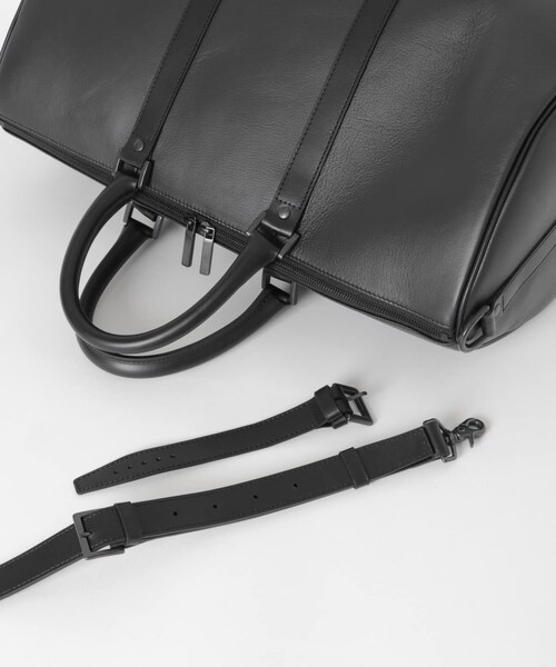 URBAN RESEARCH(アーバンリサーチ)の「semoh Cow Leather Boston Bag(ボストンバッグ・メンズ・BLACK・2)」の6枚目の写真