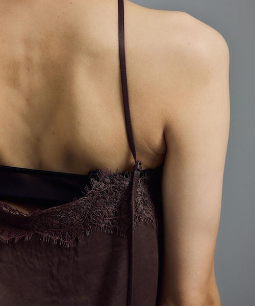 ADAM ET ROPE'(アダムエロペ)の「リバーレース2WAYキャミソール(キャミソール・レディース・ブラウン/ブラック・F)」の21枚目の写真