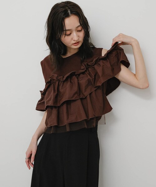 SENSE OF PLACE by URBAN RESEARCH(センスオブプレイスバイアーバンリサーチ)の「異素材ドッキングマルチウェイトップ(タンクトップ・レディース・OFF WHITE/BLACK/BROWN・One)」の16枚目の写真