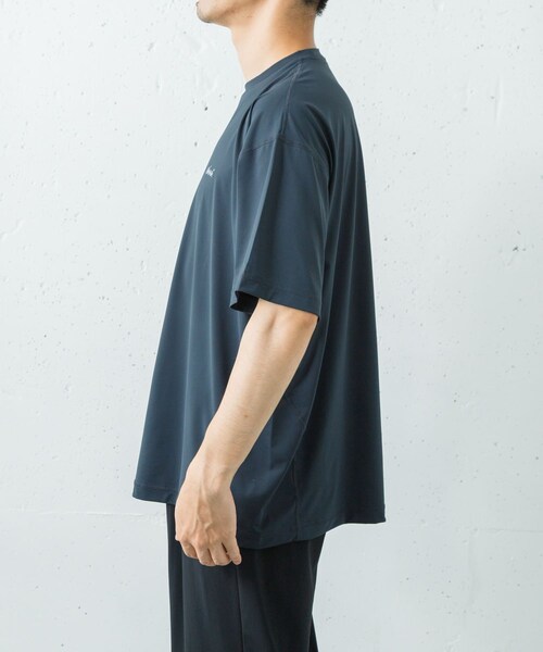 URBAN RESEARCH(アーバンリサーチ)の「『別注』NANGA×URBAN RESEARCH RASH GUARD SHORT-SLEEVE(Tシャツ/カットソー・メンズ・BLACK/CHARCOAL・M/L)」の14枚目の写真