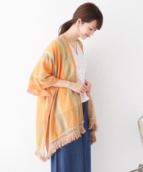 URBAN RESEARCH DOORS（アーバンリサーチドアーズ）の「Glen Prince　PONCHO∴（レインコート/ポンチョ・レディース・3 ORG/1 PNK・FREE）」の4枚目の写真