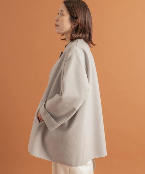 URBAN RESEARCH Sonny Label（アーバンリサーチサニーレーベル）の「ニットメルトンミドルコート（ノーカラージャケット・レディース・GRAY/NAVY/ECRU・FREE）」の20枚目の写真