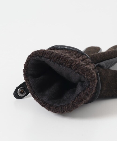 URBAN RESEARCH DOORS(アーバンリサーチドアーズ)の「MOONツイードレザーグローブ(ベルト・メンズ・CHARCOAL/NAVY/BEIGE/BROWN・-)」の17枚目の写真