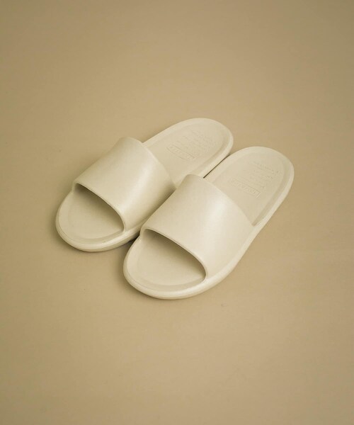 SENSE OF PLACE by URBAN RESEARCH(センスオブプレイスバイアーバンリサーチ)の「TAW&TOE ZEROVITY SLIDE(サンダル・レディース・NAVY/WHITE・S/M)」の4枚目の写真