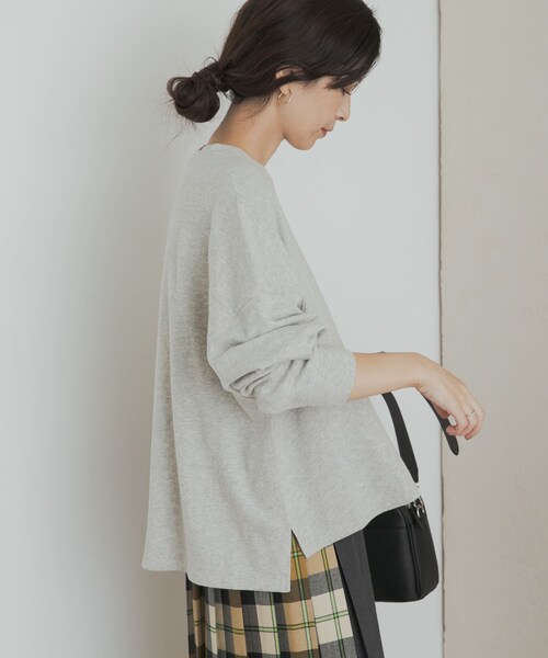 URBAN RESEARCH DOORS(アーバンリサーチドアーズ)の「ネルベア天竺ワイドプルオーバー(Tシャツ/カットソー・レディース・GRAY/PINK/BROWN・M)」の10枚目の写真