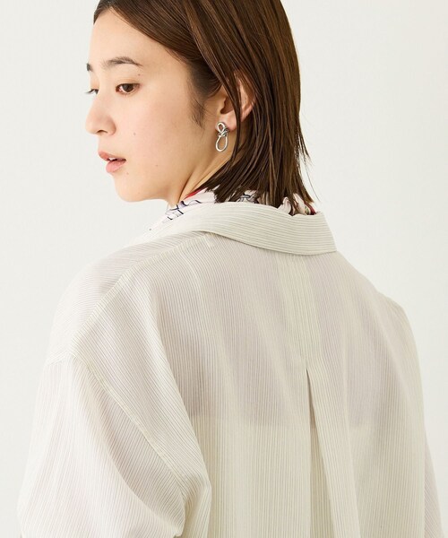 ROPE'(ロペ)の「キュプラコットン クロップドシャツブラウス/イージーケア(シャツ/ブラウス・レディース・ホワイト系/ブルー系・F)」の6枚目の写真