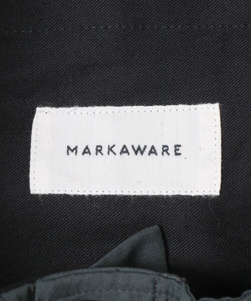 URBAN RESEARCH（アーバンリサーチ）の「MARKAWARE　TRIPLE PLEATED EASY TR（その他パンツ・メンズ・BEIGE/CHARCOAL/BLACK・1/2）」の16枚目の写真