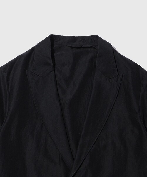 ADAM ET ROPE'(アダムエロペ)の「【blurhms/ブラームス】Si/W/C Peaked Lapel Cardigan JK(テーラードジャケット・メンズ・ブラック・2/3)」の4枚目の写真