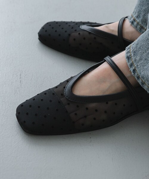 SENSE OF PLACE by URBAN RESEARCH(センスオブプレイスバイアーバンリサーチ)の「シアードットフラットパンプス(パンプス・レディース・IVORY/BLACK・S/M/L)」の15枚目の写真