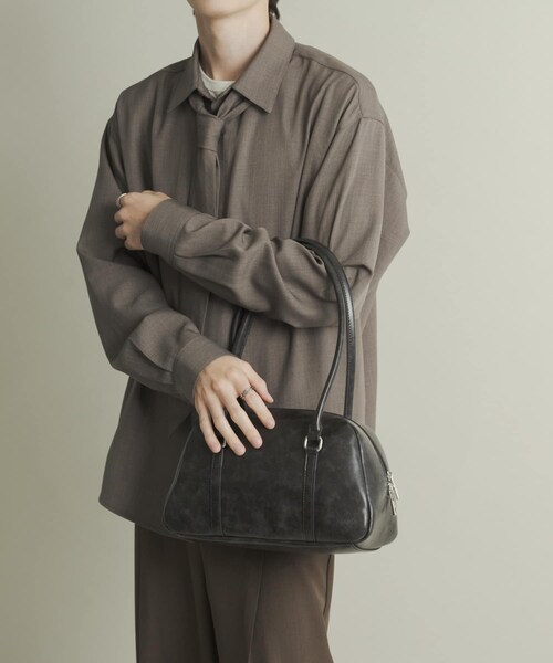 SENSE OF PLACE by URBAN RESEARCH（センスオブプレイスバイアーバンリサーチ）の「ロングハンドルボストンバッグ（ボストンバッグ・メンズ・BLACK/CHARCOAL/SILVER・one）」の9枚目の写真